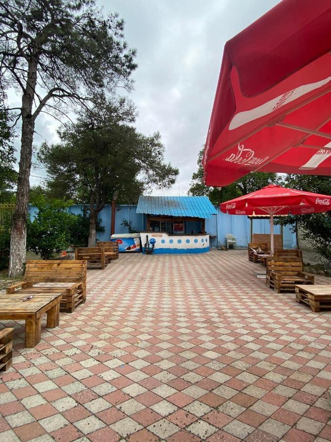 Hotel Golden Fleece Kutaissi Exterior foto