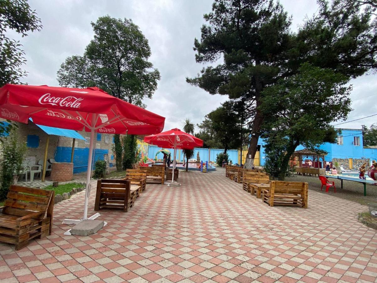 Hotel Golden Fleece Kutaissi Exterior foto