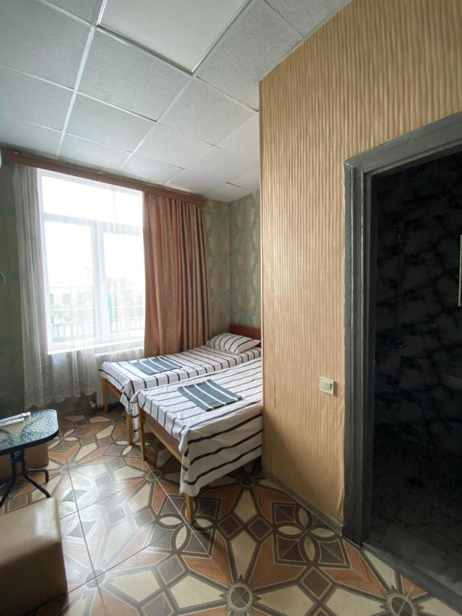 Hotel Golden Fleece Kutaissi Exterior foto